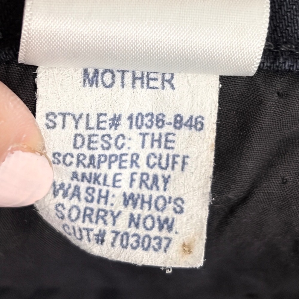 MOTHER Superior Scrapper Cuff Ankle Fray Jeans Womens 29 Whos Sorry Now Black - Picture 6 of 15